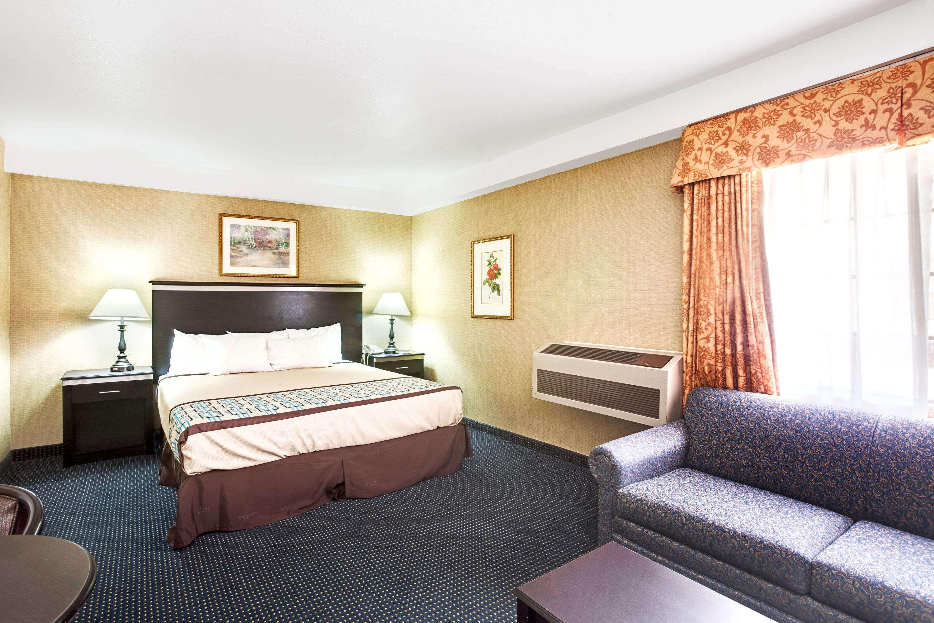 Days & By Wyndham 2* Artesia